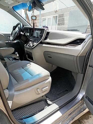 тойото сиена: Toyota Sienna: 2019 г., 3.5 л, Автомат, Бензин, Минивэн — 6