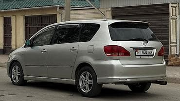 Toyota: Toyota Ipsum: 2002 г., 2 л, Автомат, Газ — 4