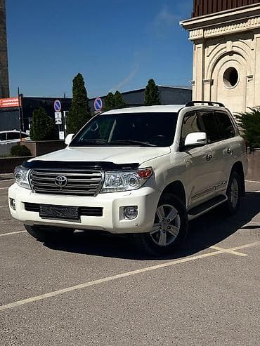 Toyota Land Cruiser: 2014 г., 4.5 л, Автомат, Дизель, Внедорожник