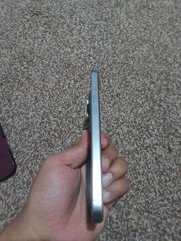 iphone 16 pro max купить бу: IPhone 16 Pro Max, Б/у, 256 ГБ — 4