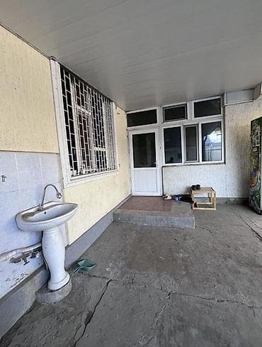 поодаю дом кызыл аскер бишкеке: 256 м², 9 комнат — 4