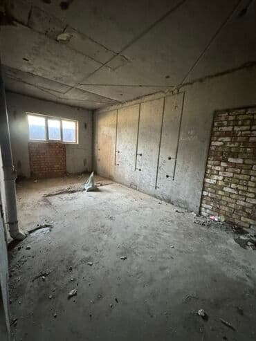 продается коммерческое помещение псо: Коммерческое помещение напротив школы В продаже 68 кв м -Под — 7