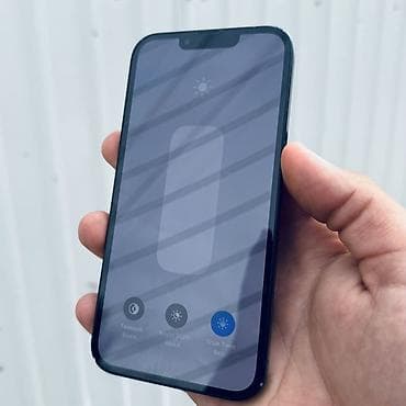 hp p: IPhone 13, Б/у, 128 ГБ, Midnight, Зарядное устройство, Защитное стекло, Чехол, 78 % — 4