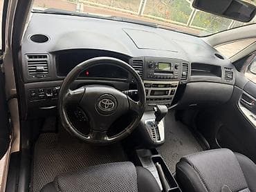windom 2003: Toyota Corolla Verso: 2003 г., 1.8 л, Автомат, Бензин, Универсал — 6