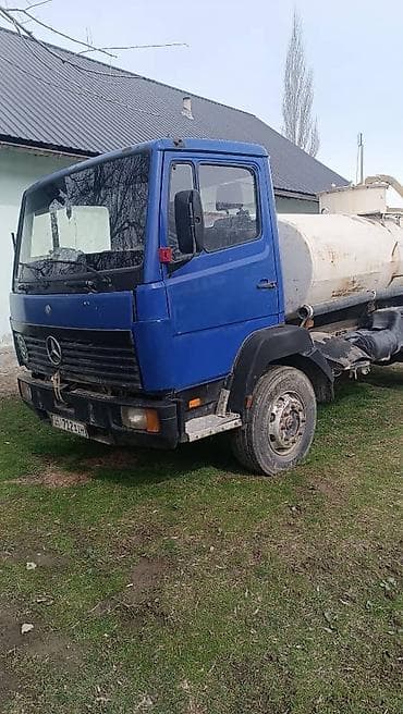 vip razbor: Ассенизатор, Mercedes-Benz, 7 м3 — 2
