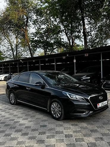 Hyundai Sonata: 2018 г., 2 л, Автомат, Гибрид, Седан