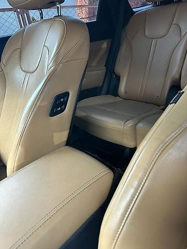 Кызматтар: Ижарага берем Kia Sorento, Күнүмдүк, Айдоочусуз, | Күрөө, 18 жаштан баштап — 4
