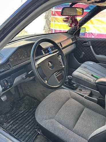 devo tiko: Mercedes-Benz W124: 1987 г., 2 л, Механика, Бензин, Седан — 3