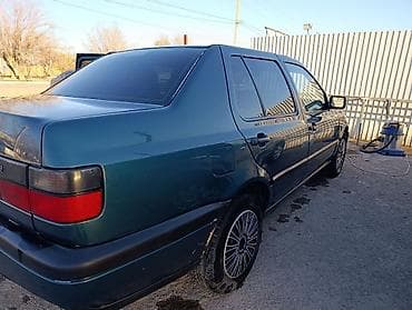 капот хундай гетс: Volkswagen Vento: 1996 г., 1.8 л, Бензин, Седан — 2