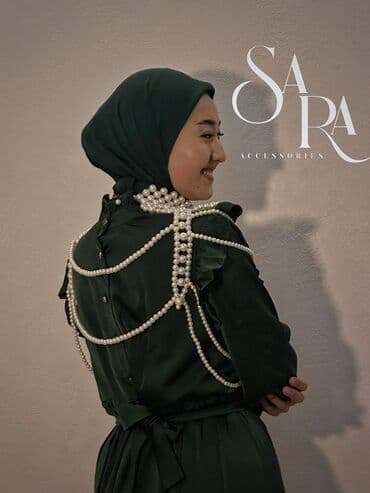 свадебное платье в стиле прованс: Аксессуары из жемчужных бусин: наплечное украшение + сумка - — 5