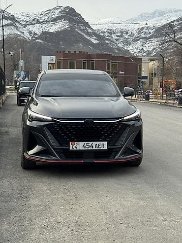 1 g fe: Changan X5 Plus: 2025 г., 1.5 л, Робот, Бензин, Седан — 1