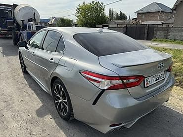 Транспорт: Toyota Camry: 2018 г., 2.5 л, Автомат, Гибрид, Седан — 6