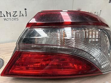 a25a: Стоп‑сигнал задний правый Toyota Camry XV70 - Оригинальная деталь — 1