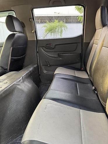 Продажа авто: Hyundai Porter: 2018 г., 2.5 л, Автомат, Дизель, Пикап — 5