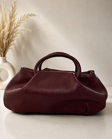 max mara: Женские сумки — подборка модных моделей 1) Бордовая сумка-хобо - — 1