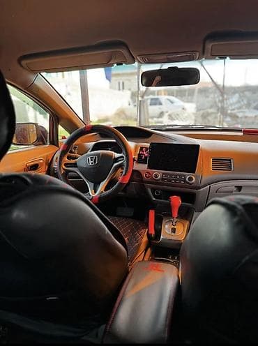 01: Honda Civic: 2008 г., 1.8 л, Автомат, Бензин, Седан — 9