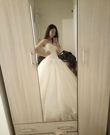 Свадебные платья: Свадебное платье принцесса (ball gown), айвори. - Корсетный верх на — 1
