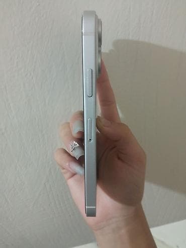 se 3: IPhone XS в корпусе от 17 про в белом цвете на 64 Гб. задняя камера — 4