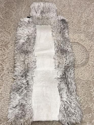 чехлы мех: Чехлы Меховые, цвет - Белый, Lexus, Б/у, Самовывоз — 1