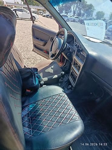 Daewoo Nexia: 2011 г., 1.5 л, Механика, Бензин, Седан