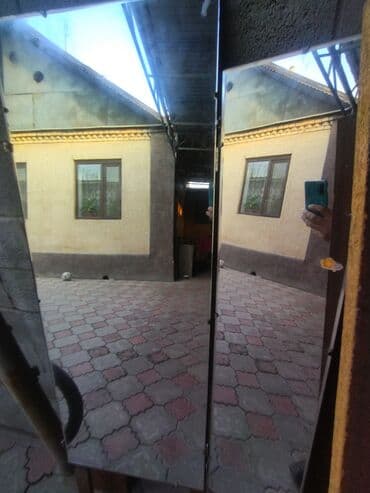 парикмахерские зеркало: Зеркала настенные, вертикальные, с фурнитурой. - Конструкция: три — 8