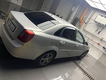 Унаа: Chevrolet Lacetti: 2008 г., 1.6 л, Кол менен иштөөчү, Газ, Седан — 4