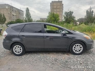 от приуса: Toyota Prius V: 2013 г., 1.8 л, Автомат, Гибрид, Универсал — 2
