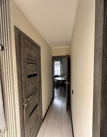 Батирлер: 2 бөлмө, 45 м², 8-мкр 104-серия, 1 кабат, Евро оңдоо — 7