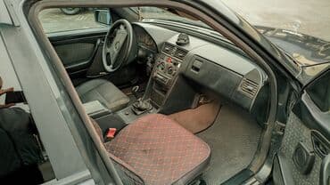 cls 55: Mercedes-Benz C-Class: 1994 г., 1.8 л, Механика, Бензин, Седан — 3