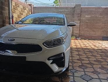 byd plus: Kia K3: 2020 г., Седан — 2
