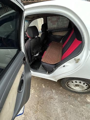 обмен на авто участок: Daewoo Lanos: 2001 г., 1.5 л, Автомат, Бензин, Седан — 5