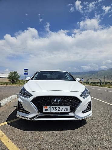 Hyundai Sonata: 2021 г., 2 л, Автомат, Газ, Седан at lalafo.kg Hyundai Sonata: 2021 г., 2 л, Автомат, Газ, Седан