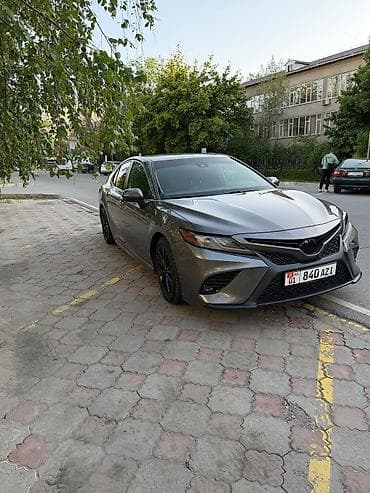 Продажа авто: Toyota Camry: 2018 г., 2.5 л, Автомат, Бензин, Седан — 1