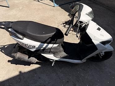 скоростной скутер: Скутер 50 см³ “Racing” (белый/черный) - Компактный городской скутер с — 5