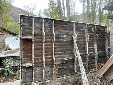 Автокосметика: Mercedes-Benz Сапок платформа длина 4м ширина 2,10 — 1