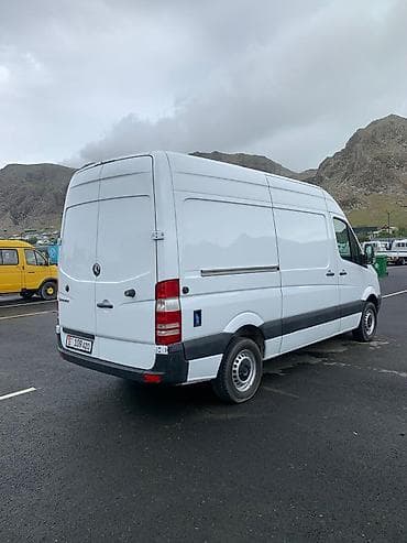 борт от спринтера: Mercedes-Benz Sprinter, белый фургон/цельнометаллический микроавтобус — 4
