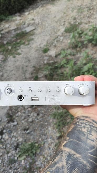 jbl go2: Комплект для фонового и оповещительного звука Состав: - 4 настенных — 5