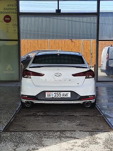 tesla model 3: Hyundai Avante: 2019 г., 1.6 л, Вариатор, Бензин, Седан — 5