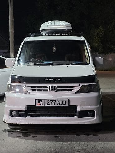 капот степ рф1: Honda Stepwgn: 2001 г., 2 л, Автомат, Бензин, Минивэн — 1