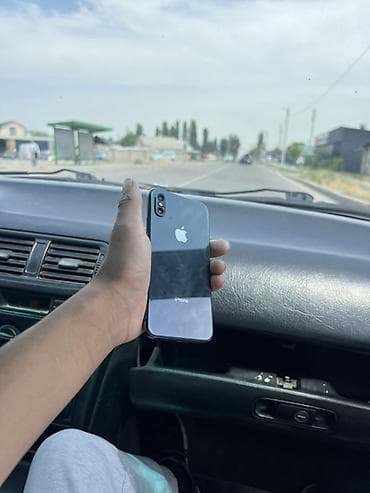 купить бу iphone x: IPhone X, 64 ГБ, Space Gray, Чехол — 3