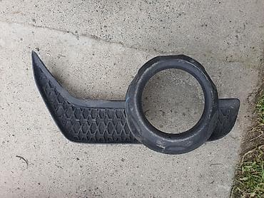 Заглушка бампера Toyota, Б/у, Оригинал