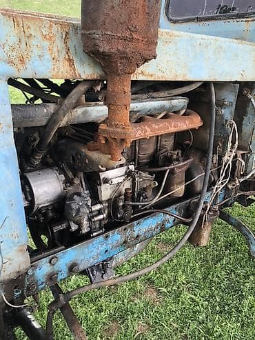 жайфан тягач: Модель т.40
Год 1988
На хаду 
Обмен бар — 4