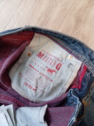 Киреге берилүүчү кийимдер: Жынсылар, Түз, Mustang, Туркия, Бели орто, S — 16