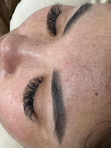 гитара маленькая: Маникюр и покрытие гель‑лаком - Нежные нюдовые оттенки — 7