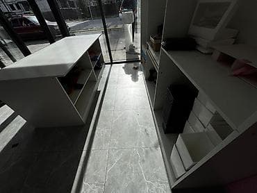 помещение свободного назначения: Продажа магазинов 35 м², Свежий ремонт, Отдельный вход, 1 этаж — 10