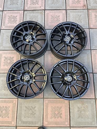 estima: Литые Диски R 17 Kia, Комплект, отверстий - 5, Б/у — 6