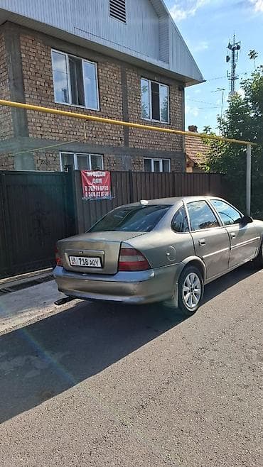 Унаа сатуу: Opel Vectra: 1997 г., 1.8 л, Автомат, Бензин, Седан — 2