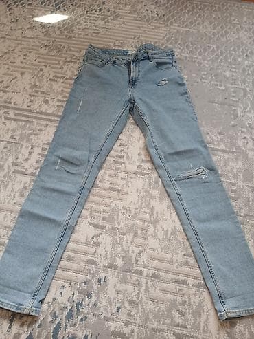 Блузки: Набор женской одежды б/у 1) Вязаное платье-джемпер, бежевое - Длина — 3