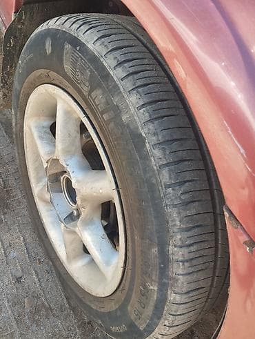 Транспорт: Nissan Almera: 2003 г., 1.5 л, Механика, Бензин, Хэтчбэк — 2