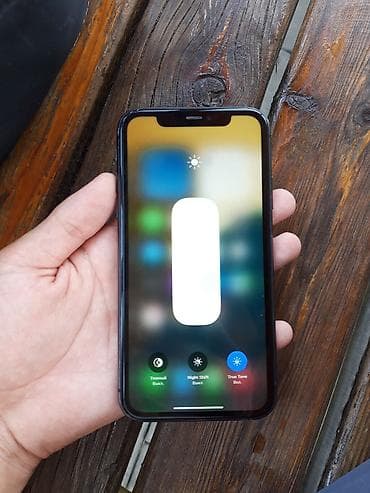 stranger things: IPhone 11, Б/у, 128 ГБ, Черный, Зарядное устройство, 100 % — 5